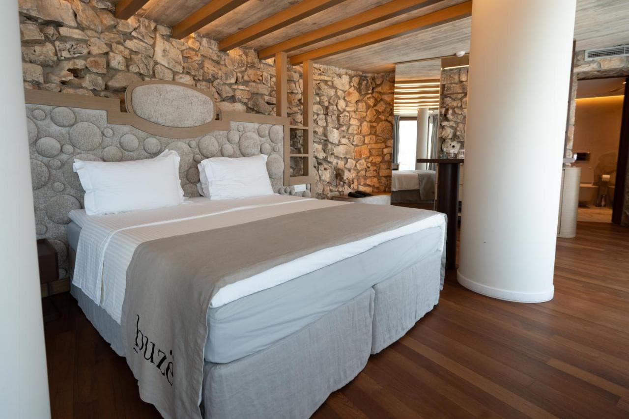 Buzë Boutique Hotel – photo 2