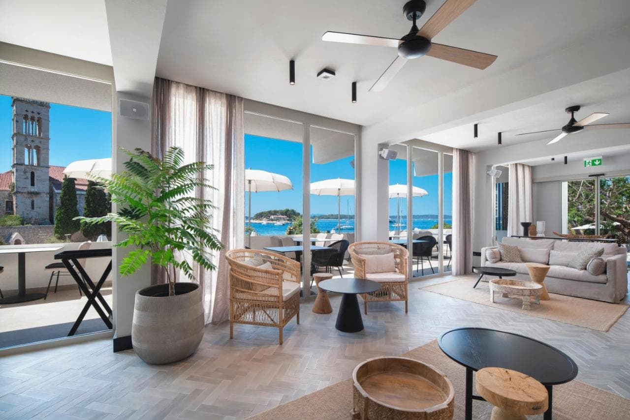 Beach Bay Hvar Hotel – main photo