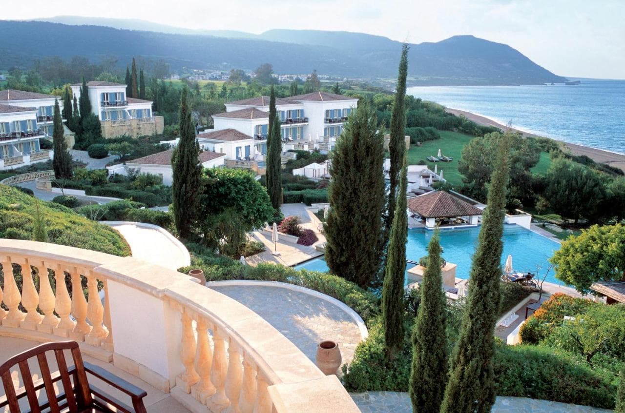 Anassa – main photo