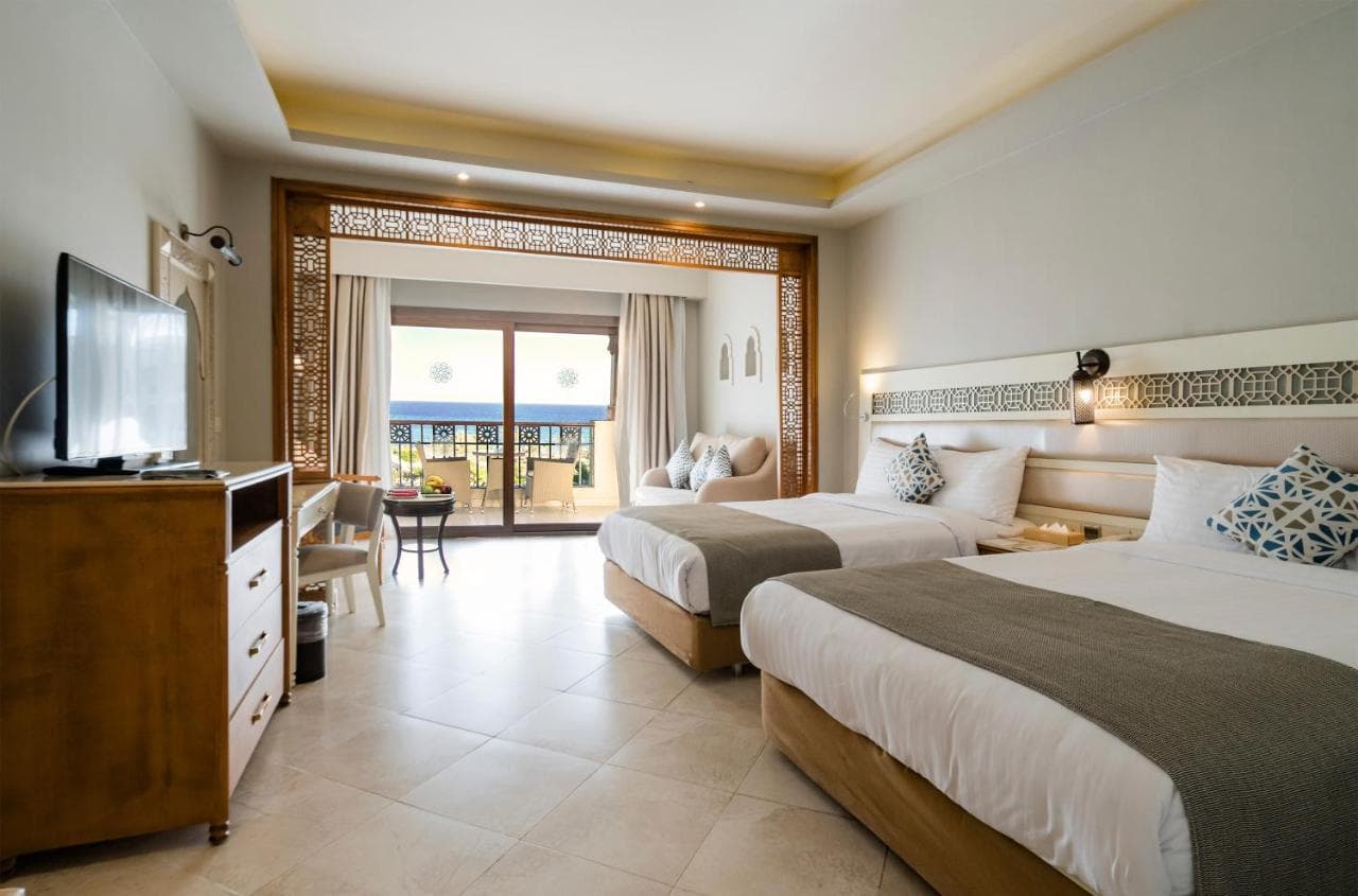 Sunrise Arabian Beach Resort – photo 3