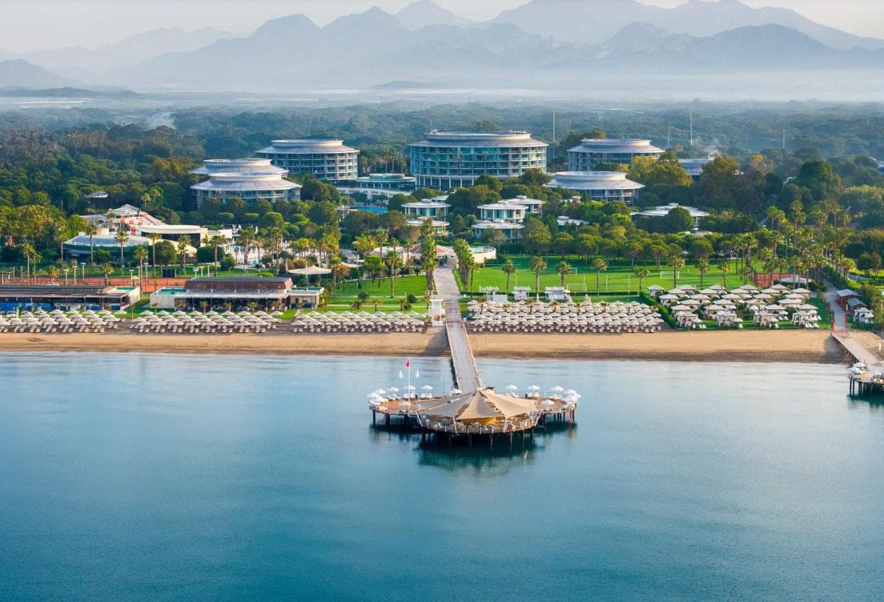 Calista Luxury Resort
