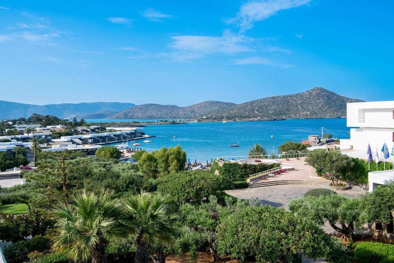 Elounda Beach Hotel & Villas, a Member of the Leading Hotels of the World – photo 3