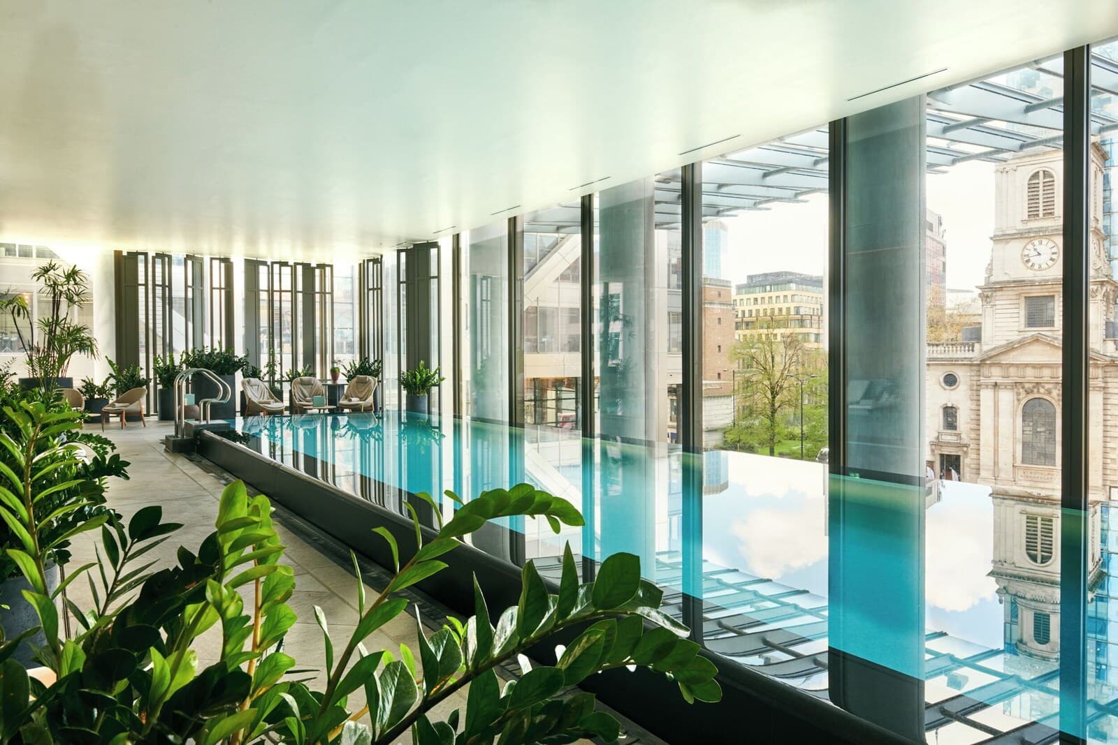 Pan Pacific London – main photo