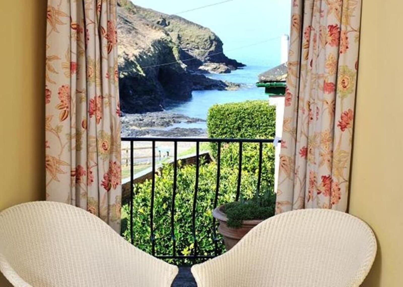 Port Gaverne Hotel – photo 5
