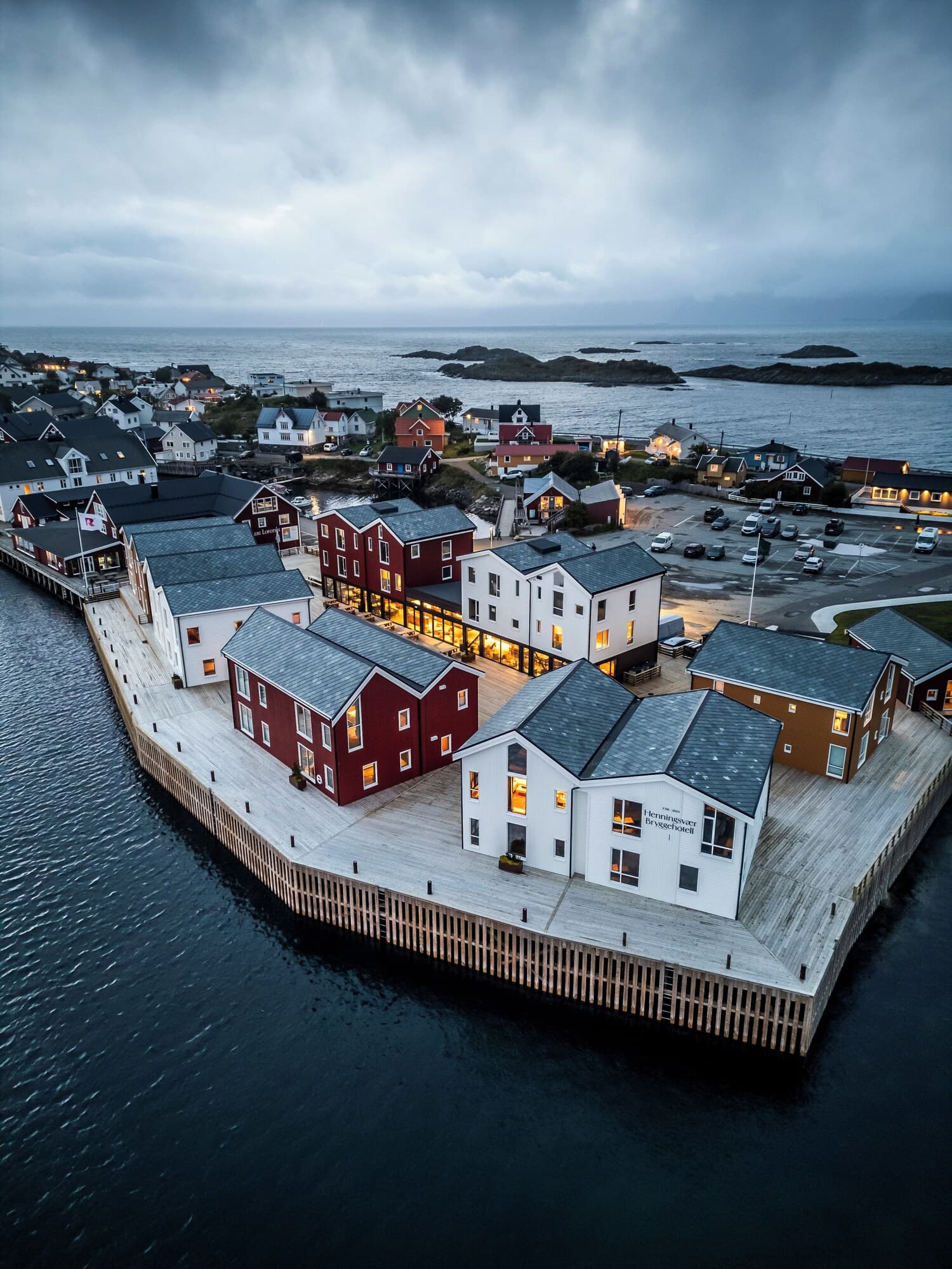 Henningsvær Bryggehotell