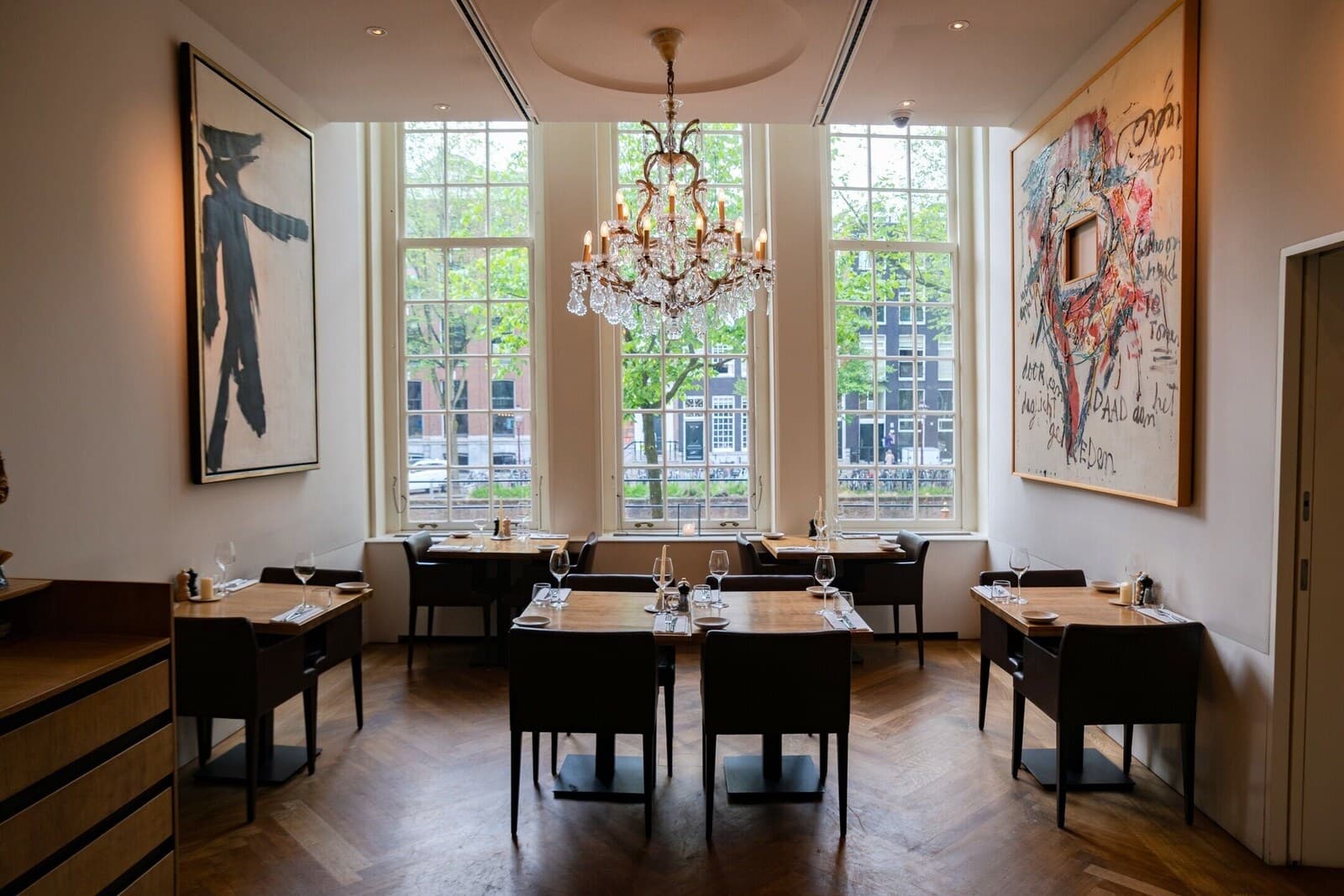 Ambassade Hotel – photo 7